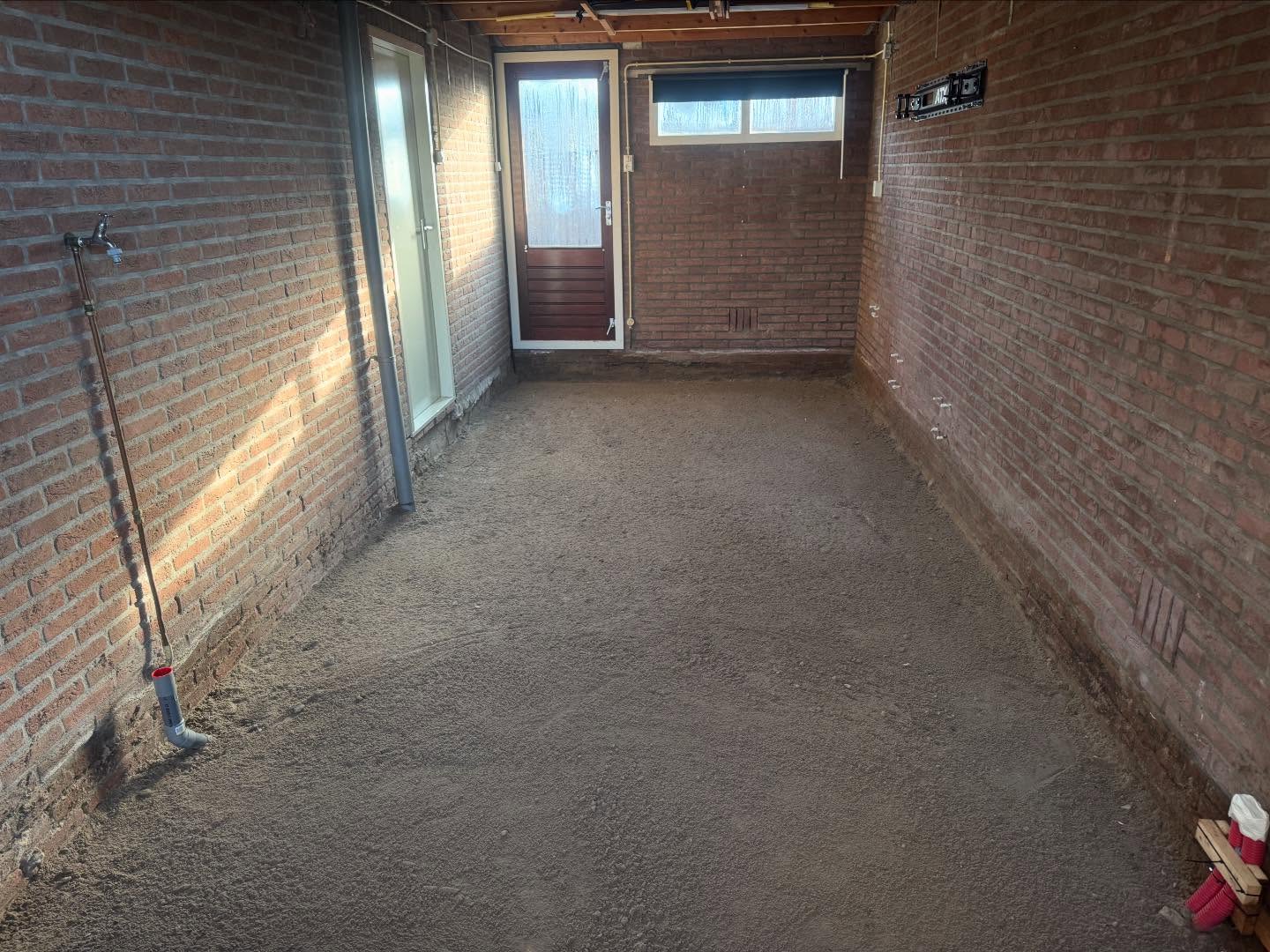 Vandaag even de voorbereiding gedaan deze klant wil zijn garage vernieuwen en dat begint met de vloer ! #morillosbetonwerken