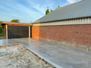 Strakke-betondesignvloer - Rijssen - Beton